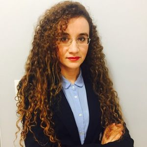 Meet your Posher, Loubna